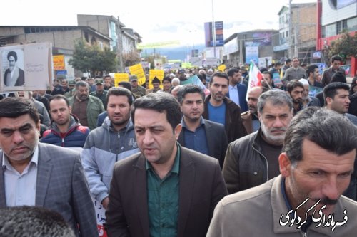 حضور معاون سیاسی امنیتی استاندار در راهپیمایی 22 بهمن کردکوی