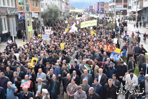 حضور معاون سیاسی امنیتی استاندار در راهپیمایی 22 بهمن کردکوی