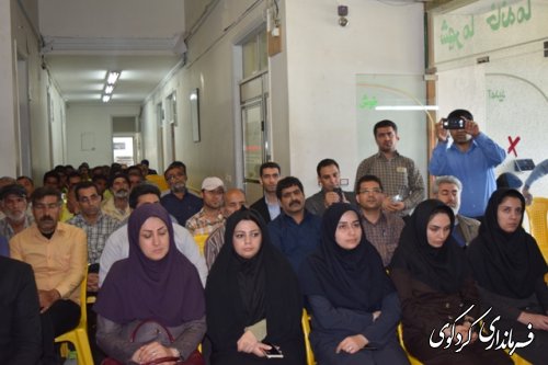 ارزش واقعی انسانها به میزان خدماتی که به جامعه ارائه می دهند سنجیده و ارزیابی می کردد.