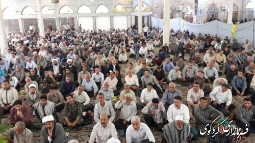 حضورفرماندار ،بخشدارمرکزی و فرمانده سپاه و مسئولان نظامی و انتظامی ، ادارات و نهادها امروز همراه با مردم در راهپیمایی روز جهانی قدس        