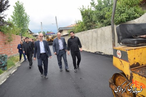 در ادامه فعالیتهای اجرایی طرح شهید شوشتری،آسفالت کوچه جنب مسجد جامع ولاغوز اجرایی شد.