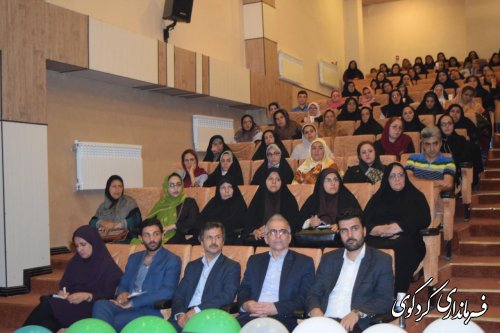 توسعه کارآفرینی و تغییر فرهنگ اقتصادی و اشتغال در جهت استفاده مطلوب از ظرفیتها ، لازمه تحقق اقتصاد مقاومتی است.