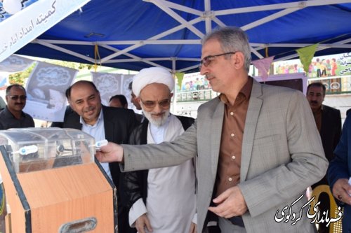 جشن نیکوکاری با حضور فرماندار، امام جمعه،وبخشدارمرکزی و مدیران اداری برگزارشد