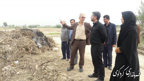  بازدید جمالی فرماندار بهمراه بخشدار و مسئول امور آب کردکوی از روستای مهترکلاته