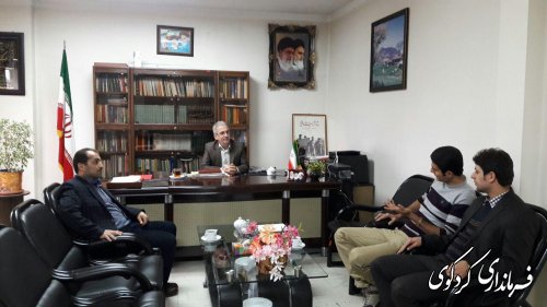 هانی روشن بین از مربیان والیبال  کردکوی  از سوی جمالی فرماندارکردکوی تقدیرشد