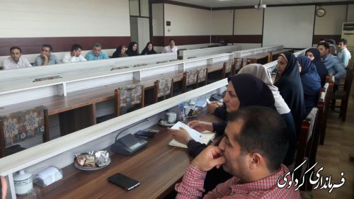 فرماندار و رئیس حوزه انتخابیه غرب استان :  همه امکانات برای برگزاری یک انتخابات سالم را فراهم میکنیم.