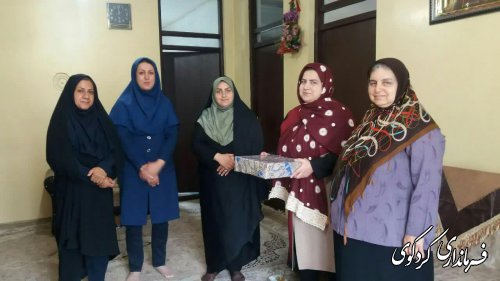 مناسبت گرامیداش دهه کرامت و هفته عفاف و حجاب : از دختران شهید . جانباز تقدیرشد