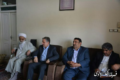 باحضور معاون سیاسی  ، امنیتی و اجتماعی استاندار به اتفاف فرماندارکردکوی با حجه الاسلام شاعری امام جمعه شهر کردکوی دیدار و گفتگو کردند.