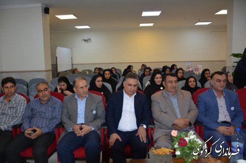  آیین بزرگداشت  هفته جهانی" شیر مادر " در کردکوی برگزارشد