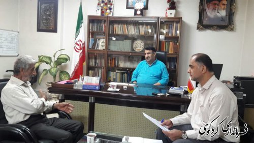دیدار فرماندار کردکوی با تعدادی از شهروندان در روز ملاقات عمومی