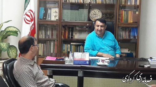 دیدار فرماندار کردکوی با تعدادی از شهروندان در روز ملاقات عمومی