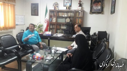 دیدار فرماندار کردکوی با تعدادی از شهروندان در روز ملاقات عمومی