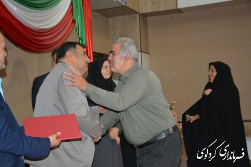 همایش بزرگداشت شهید رجایی وباهنر (هفته دولت و روز کارمند )در کردکوی برگزار شد 
