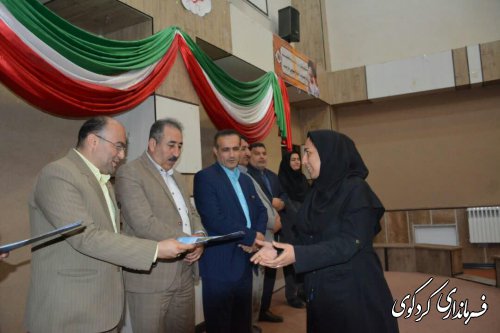 همایش بزرگداشت شهید رجایی وباهنر (هفته دولت و روز کارمند )در کردکوی برگزار شد 