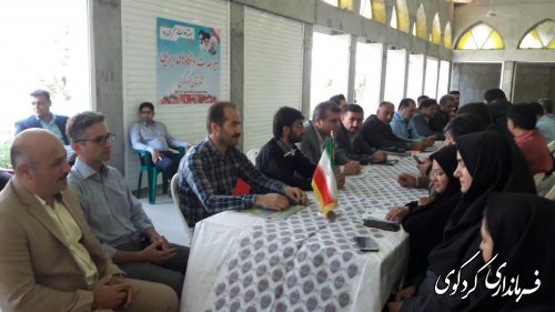 پاسخگو بودن ادارات در همه عرصه ها یک اصل و از اولویت های مجموعه مدیریت شهرستان است.  