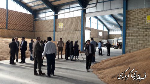 تور یک روزه بازدید خبرنگاران کشور از مراکز تولیدی و اقتصادی کردکوی برگزار شد.