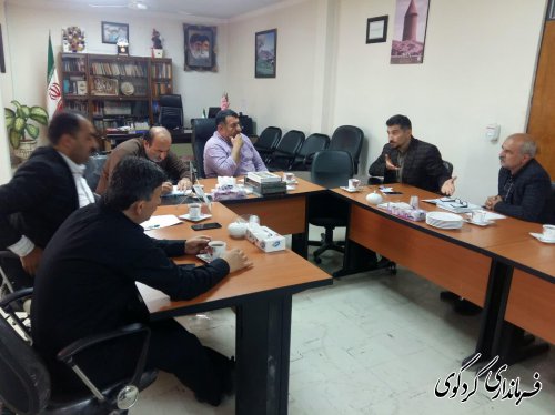 شوراها نشان دهنده حاکمیت خرد جمعی برای مدیریت یک روستاهستند.