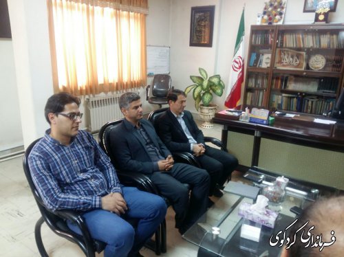ساماندهی رودخانه ها و مرمت راهها و پلهای ارتباطی استان در اولویت برنامه های استان است‌.