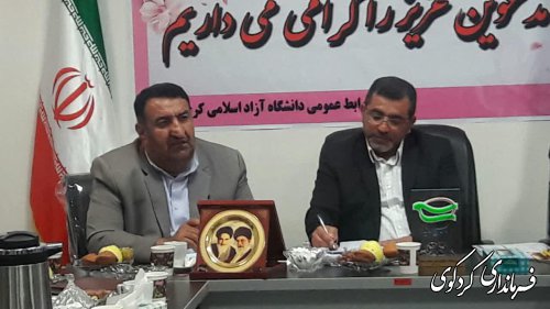 حضور همه گرایش های فکری پایبند به ایران اسلامی برای پویایی بسیج دانشجویی ، استادان ضروریست.