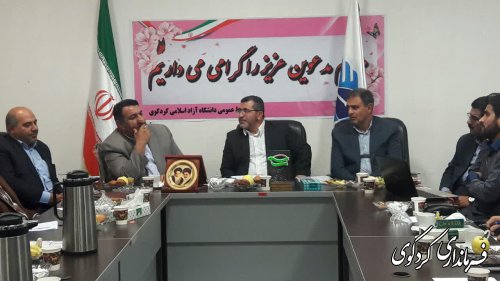 حضور همه گرایش های فکری پایبند به ایران اسلامی برای پویایی بسیج دانشجویی ، استادان ضروریست.