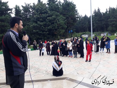 همایش پیاده روی همگانی با حضور اقشار مختلف مردم، ورزشکاران، مسئولان شهرستانی برگزارشد