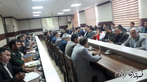 مبنای همه تصمیم گیری ها در انتخابات باید قانون باشد.