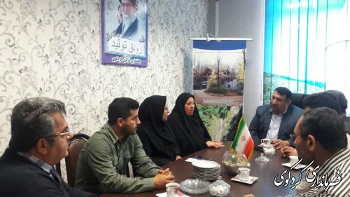 همکاری و همدلی بین کارکنان بخشداری با دهیاران  پشتوانه توسعه روستایی است.