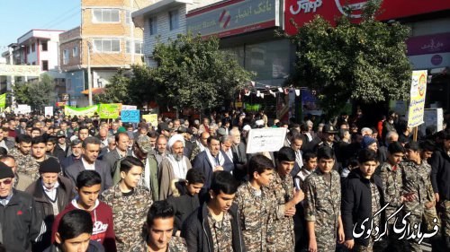 انتقاد و اعتراض را حق مسلم مردم می دانیم ولی آشوبگری و تخریب اموال عمومی را محکوم می کنیم..