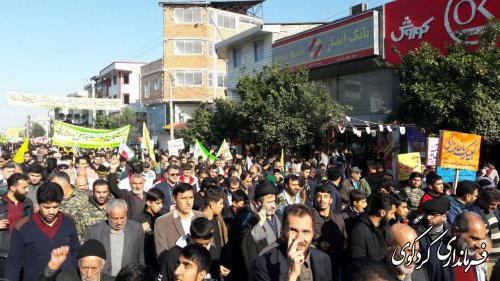 انتقاد و اعتراض را حق مسلم مردم می دانیم ولی آشوبگری و تخریب اموال عمومی را محکوم می کنیم..