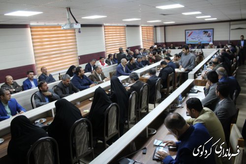 دکتر حق شناس استاندار گلستان: فرصت و سعادت خدمت به مردم را از دست ندهیم.