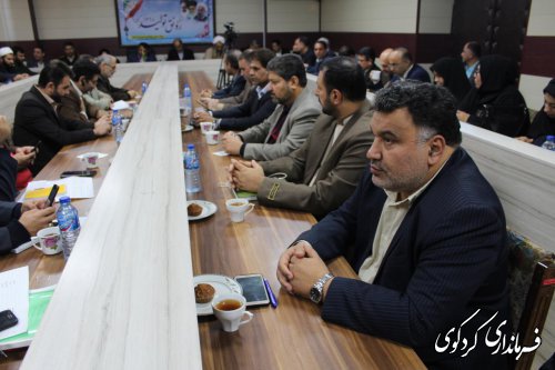 حل برخی از مسائل و مشکلات شهرستان نیازمند توجه و مساعدت مدیران در استان است.