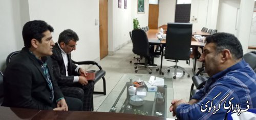 روسای اتحادیه تاکسیرانی و حمل و نقل شهری و انجمن حمل و نقل رانندگان کردکوی با قدمنان فرماندار  دیدار کردند.