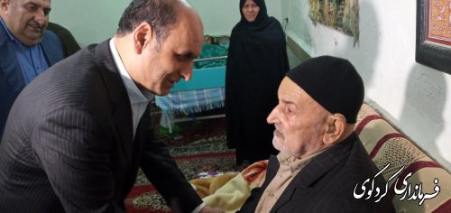دیدار استاندار گلستان با خانواده شهیدان مهدان در کردکوی