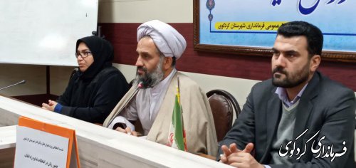پیشرفت و عزت انقلاب مدیون حضور فعال بانوان است