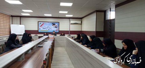 کارگاهی آموزشی جرائم اینترنتی و تخلفات فضای مجازی برکزار شد