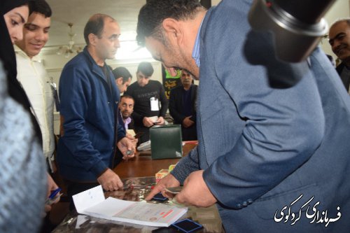 بازدید فرماندار کردکوی از شعب اخذ رای شهرستان