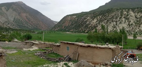 بازدید و پبگیری فرماندارکردکوی از مشکلات روستاهای کوهپایه/ توزیع ۱۰۰ بسته معیشتی به روستاهای کوهپایه 
