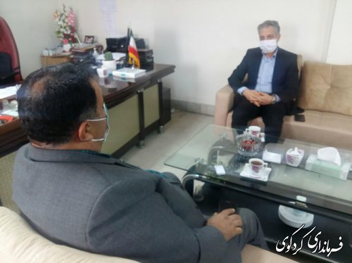 معاون سیاسی امنیتی و اجتماعی استاندار گلستان در دفتر کار قدمنان فرماندار کردکوی حاضر شد