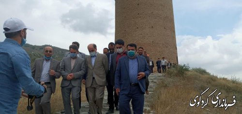 دکتر حق شناس استاندار گلستان از روستاهای کوهستانی شهرستان کردکوی بازدید کرد