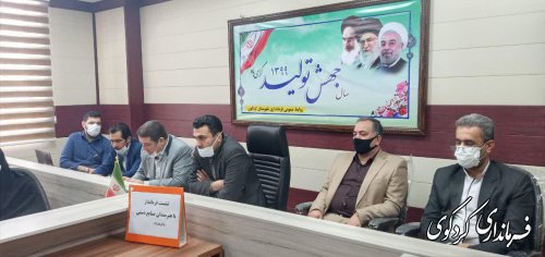 نشست مشترک مسئولان و هنرمندان صنایع دستی با هدف تسهیل در امر فروش و بازاریابی محصولات هنری
