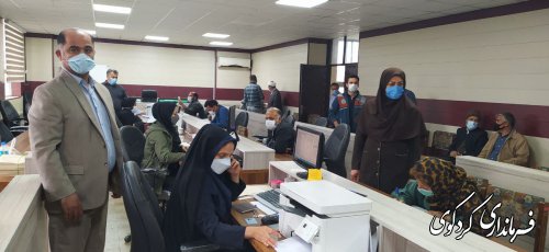 ثبت نام ۴۰ نفر دیگر تا ساعت ۱۲ امروز یکشنبه در آخرین روز از نام نویسی از نامزدها.