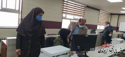ثبت نام ۴۰ نفر دیگر تا ساعت ۱۲ امروز یکشنبه در آخرین روز از نام نویسی از نامزدها.