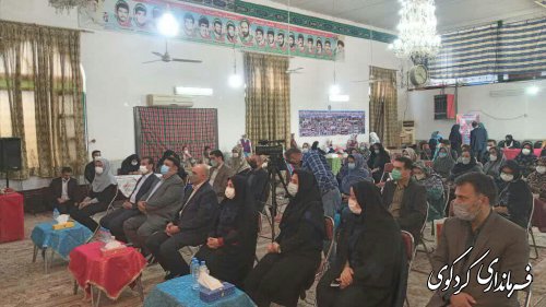 در سال جاری بیش از یک میلیارد تومان تسهیلات بانکی در اختیار هنرمندان صنایع دستی قرار می گیرد.