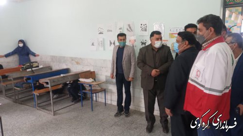 برگزاری مانور زلزله در یکی از مدارس شهر کردکوی