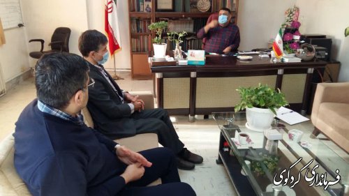 در ملاقات امروز سه شنبه تعدادی از شهروندان با فرماندار دیدار کردند