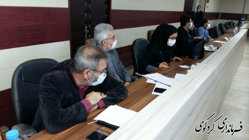 ارتقای سطح فرهنگ و اقصاد افراد جامعه در کاهش میزان قاجاق کالا و ارز موثر است.