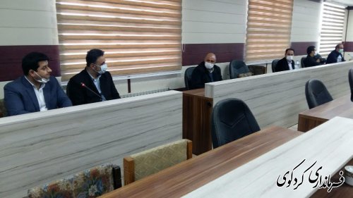 ارتقای سطح فرهنگ و اقصاد افراد جامعه در کاهش میزان قاجاق کالا و ارز موثر است.