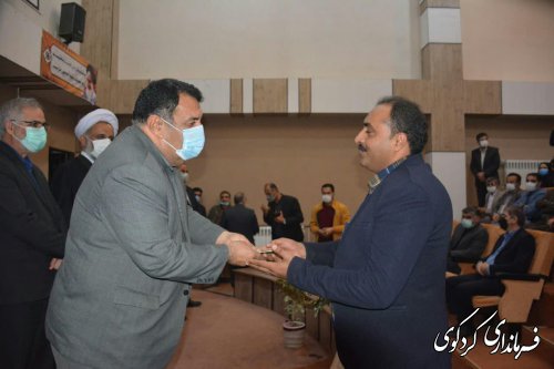 تجلیل احزاب و گروه ها و.....از قدمنان