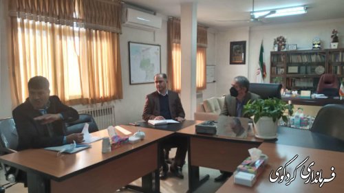 تعدادی از شهروندان با فرماندارکردکوی دیدار و با طرح مسائل خود به گفتگو نشستند.
