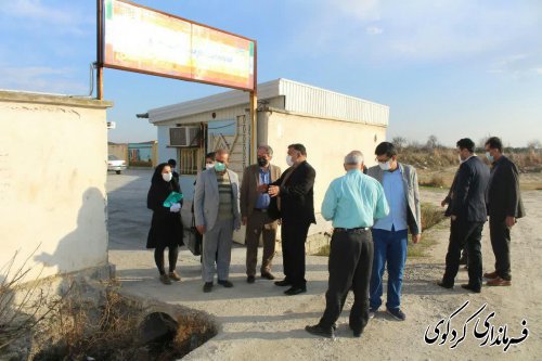 بازدید فرماندار شهرستان از یک مدرسه در شهر کردکوی